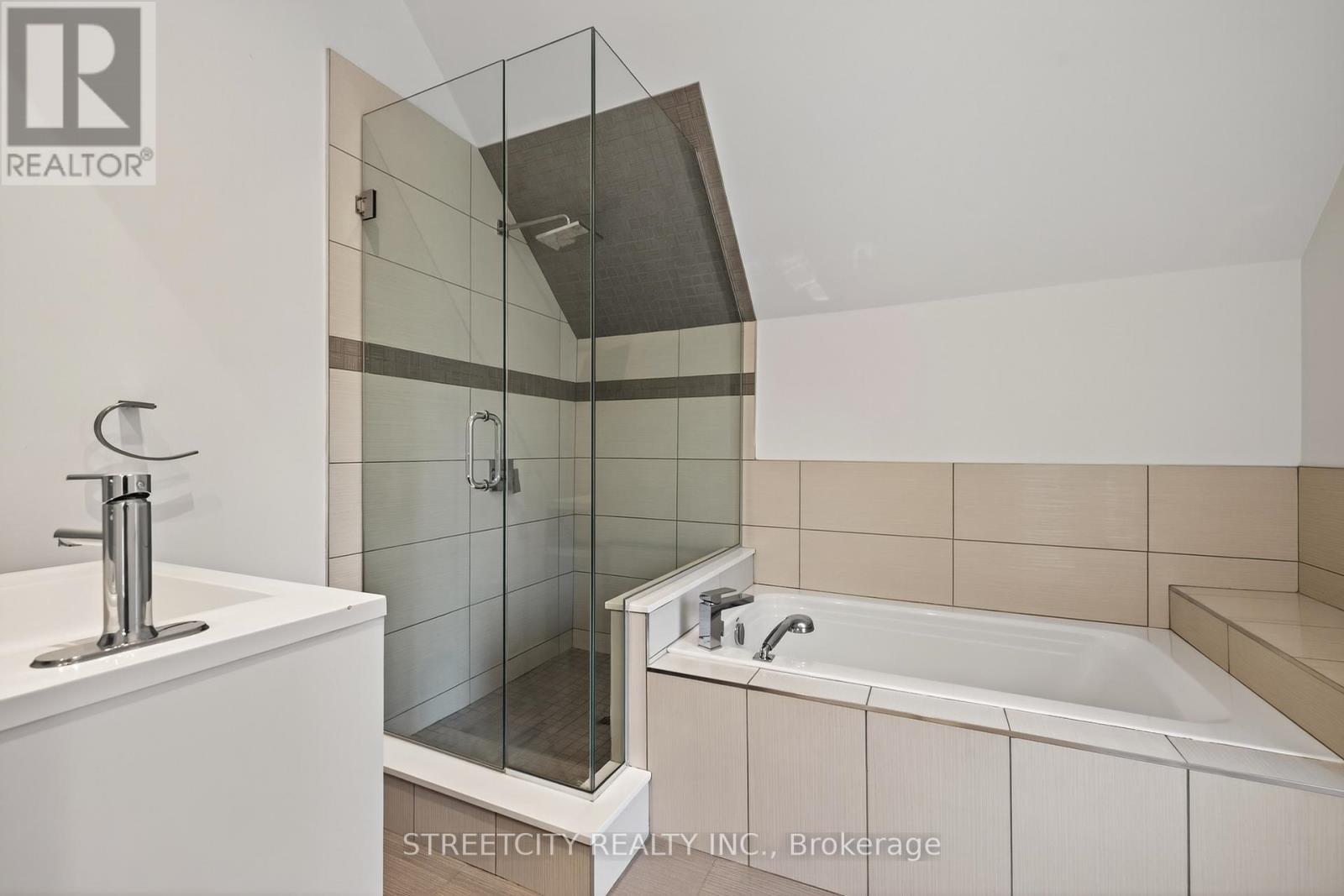 80 Tecumseh Avenue E, London South, Ontario  N6C 1R9 - Photo 26 - X12579048