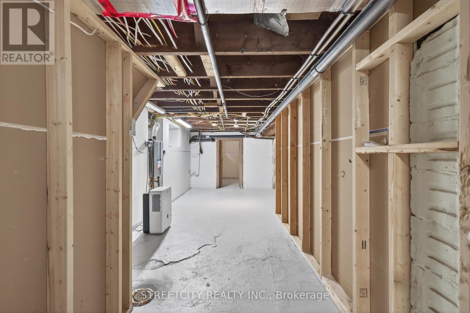 80 Tecumseh Avenue E, London South, Ontario  N6C 1R9 - Photo 36 - X12579048