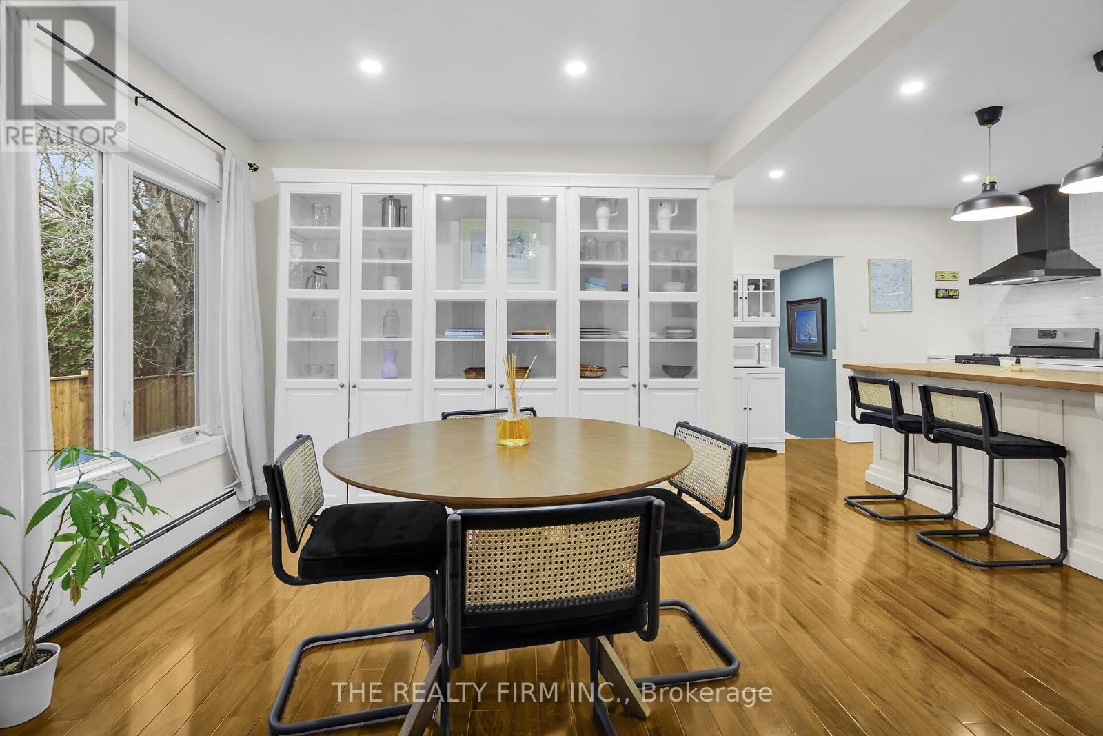 39 Springbank Drive, London South, Ontario  N6J 1E4 - Photo 12 - X12579094