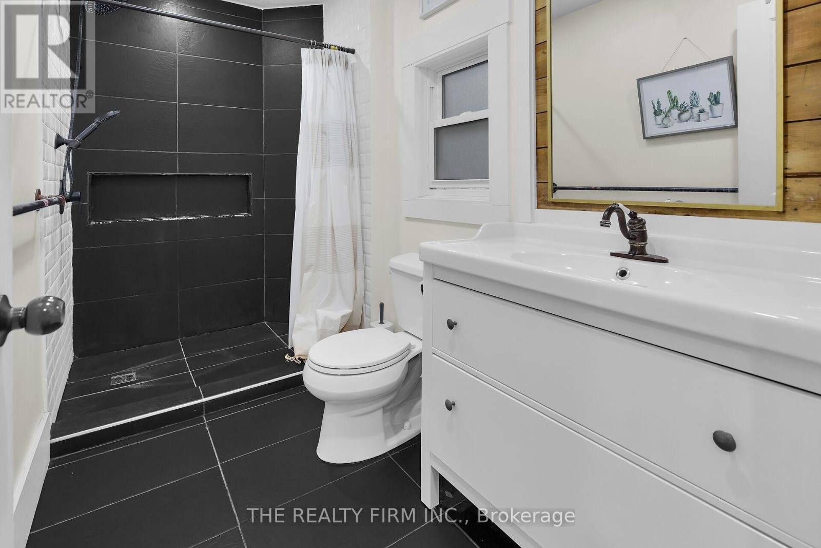 39 Springbank Drive, London South, Ontario  N6J 1E4 - Photo 18 - X12579094