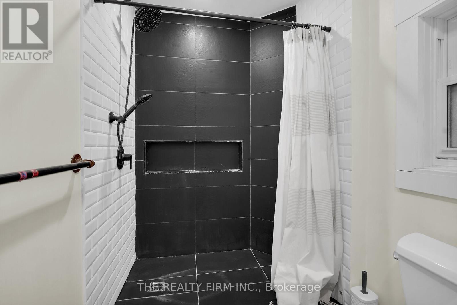 39 Springbank Drive, London South, Ontario  N6J 1E4 - Photo 19 - X12579094