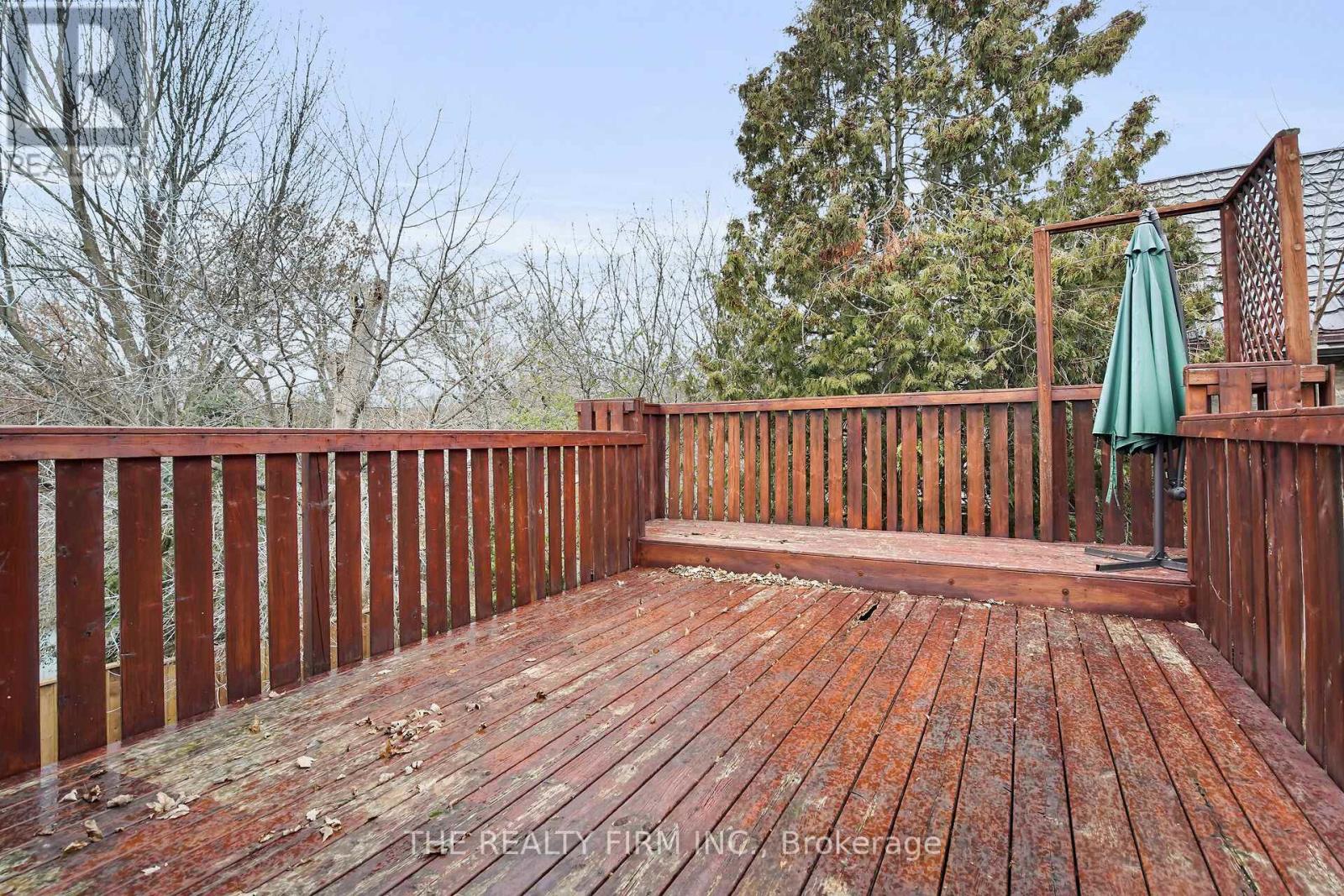 39 Springbank Drive, London South, Ontario  N6J 1E4 - Photo 28 - X12579094