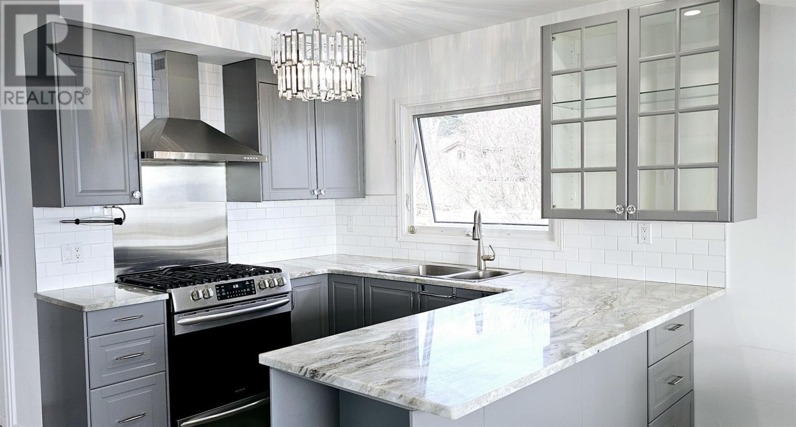 700 East Green Bay Rd, Mcgregor/shuniah, Ontario  P7A 0H5 - Photo 2 - TB251156