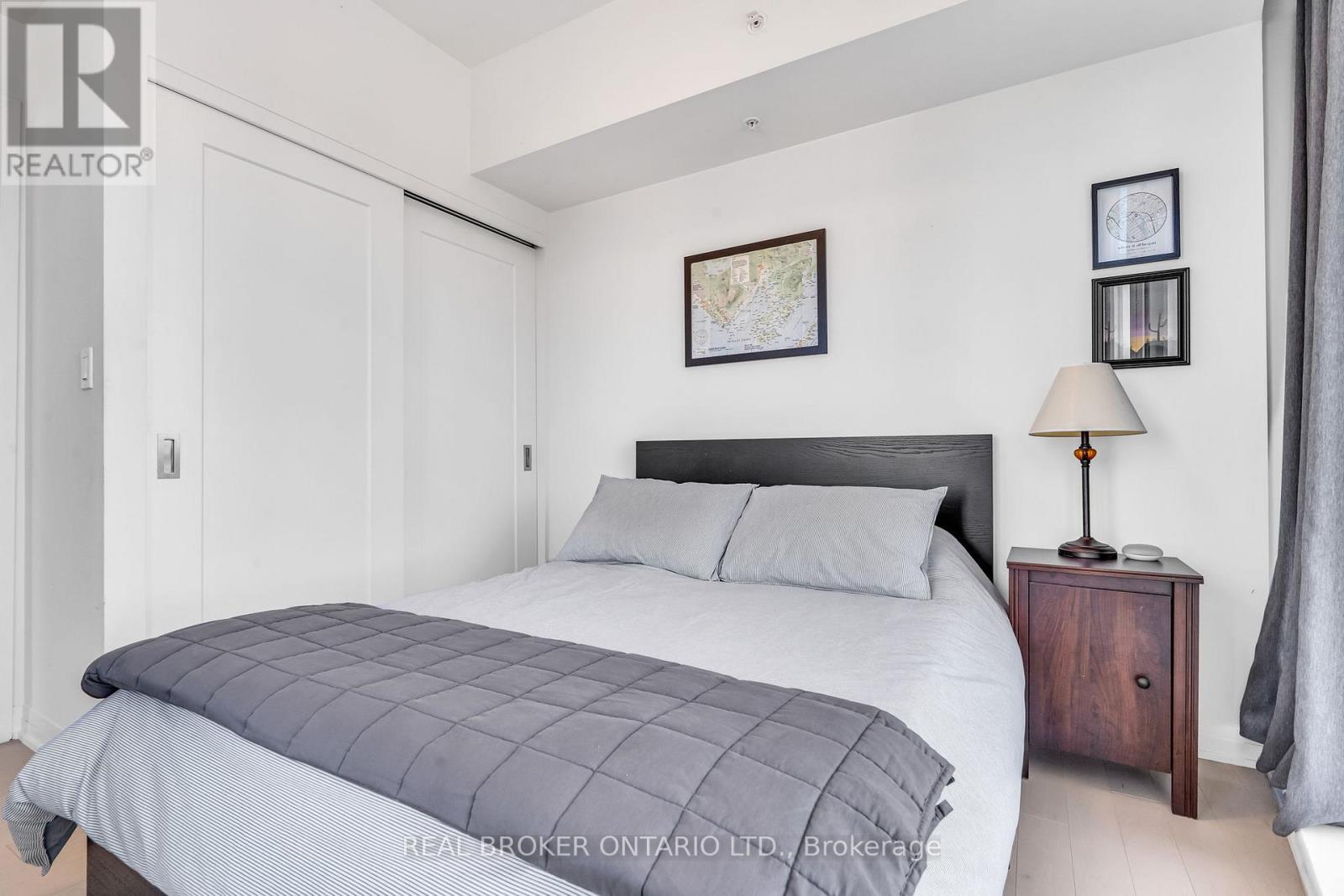 805 Unit #802 Carling Avenue, Ottawa, Ontario  K1S 5W9 - Photo 11 - X12578984