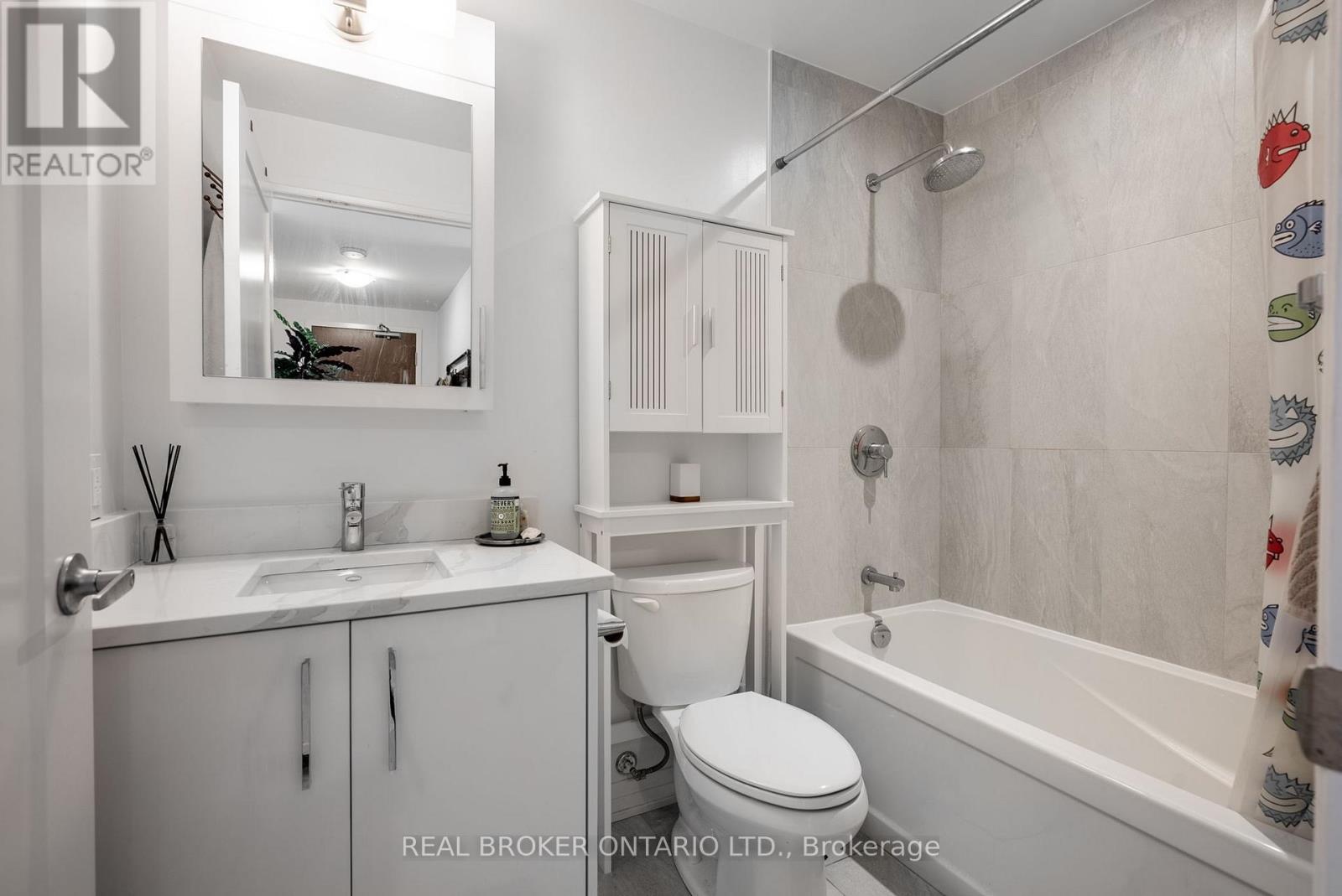 805 Unit #802 Carling Avenue, Ottawa, Ontario  K1S 5W9 - Photo 13 - X12578984