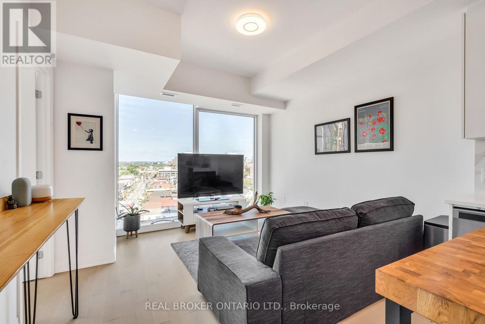 805 Unit #802 Carling Avenue, Ottawa, Ontario  K1S 5W9 - Photo 8 - X12578984