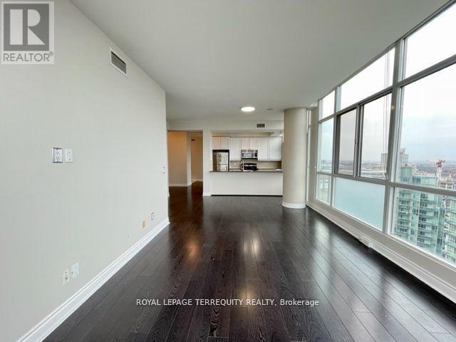 Ph3 - 225 Webb Drive, Mississauga, Ontario  L5B 4P2 - Photo 15 - W12578904