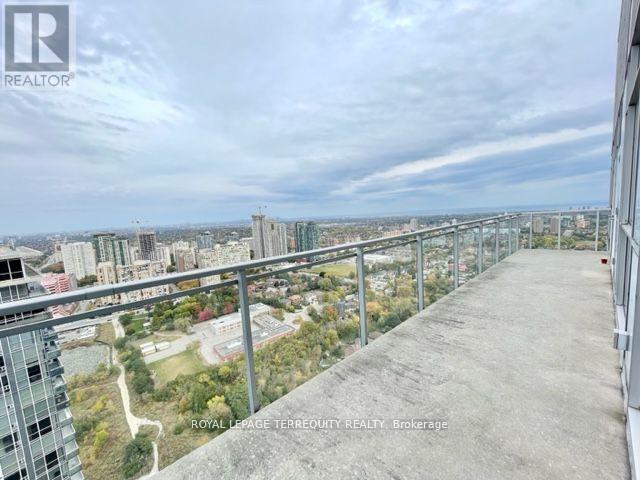 Ph3 - 225 Webb Drive, Mississauga, Ontario  L5B 4P2 - Photo 3 - W12578904