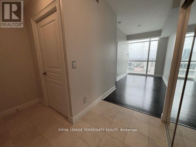 Ph3 - 225 Webb Drive, Mississauga, Ontario  L5B 4P2 - Photo 31 - W12578904