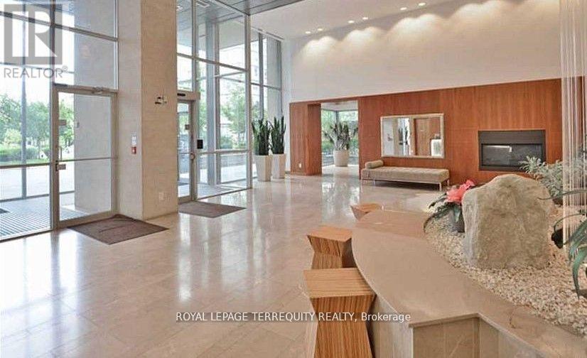 Ph3 - 225 Webb Drive, Mississauga, Ontario  L5B 4P2 - Photo 37 - W12578904