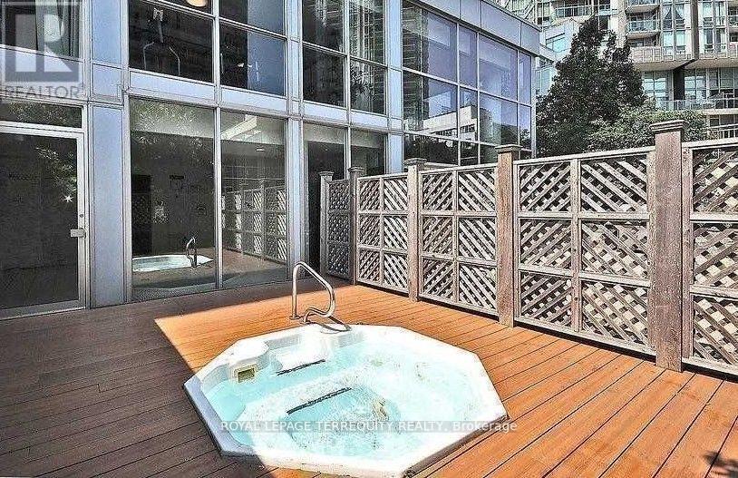 Ph3 - 225 Webb Drive, Mississauga, Ontario  L5B 4P2 - Photo 46 - W12578904