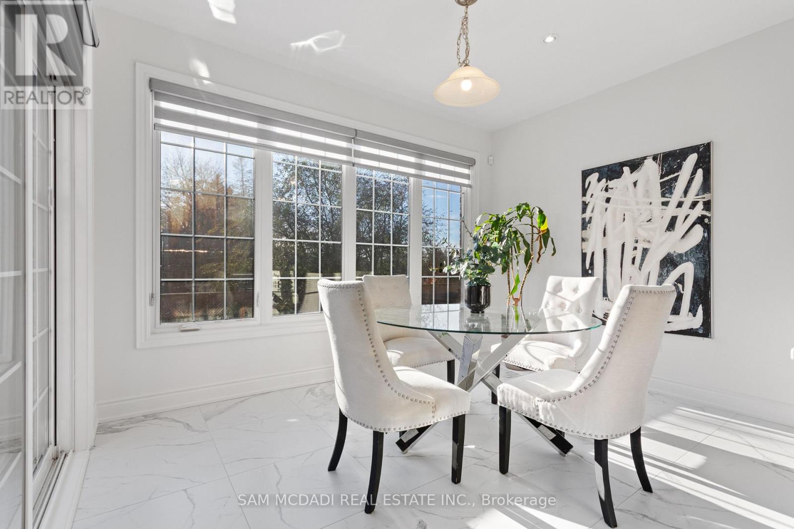 58 Workgreen Park Way, Brampton, Ontario  L6Y 6J7 - Photo 11 - W12578920