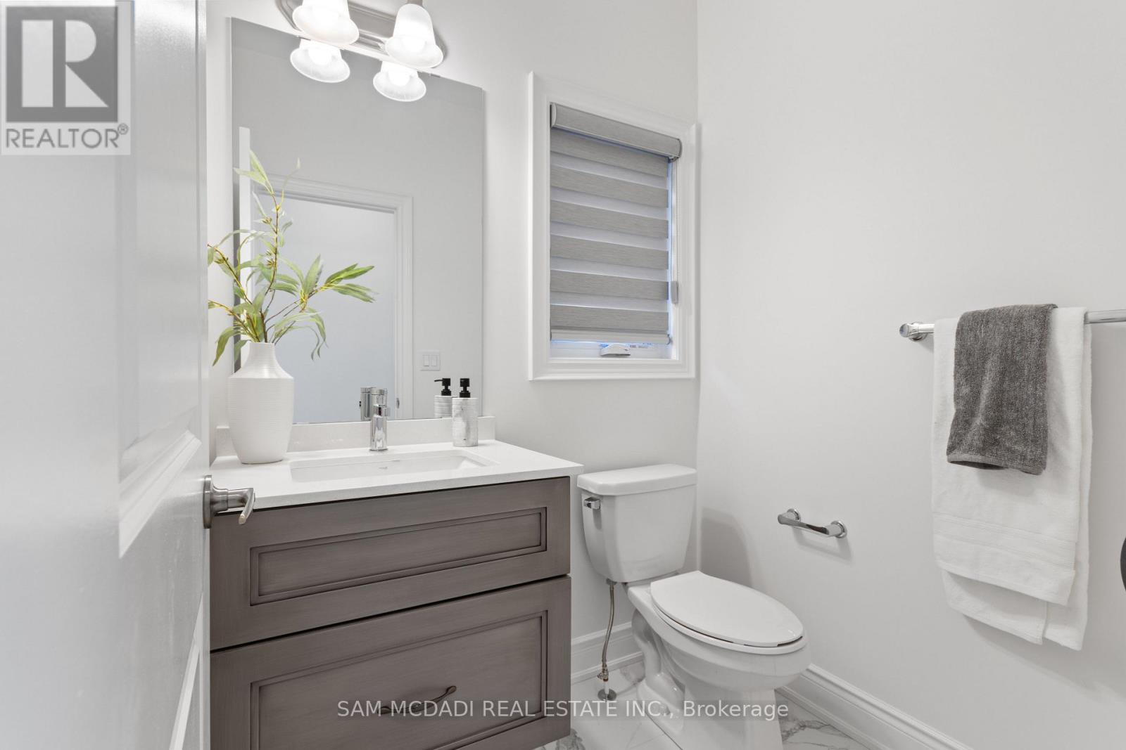 58 Workgreen Park Way, Brampton, Ontario  L6Y 6J7 - Photo 14 - W12578920