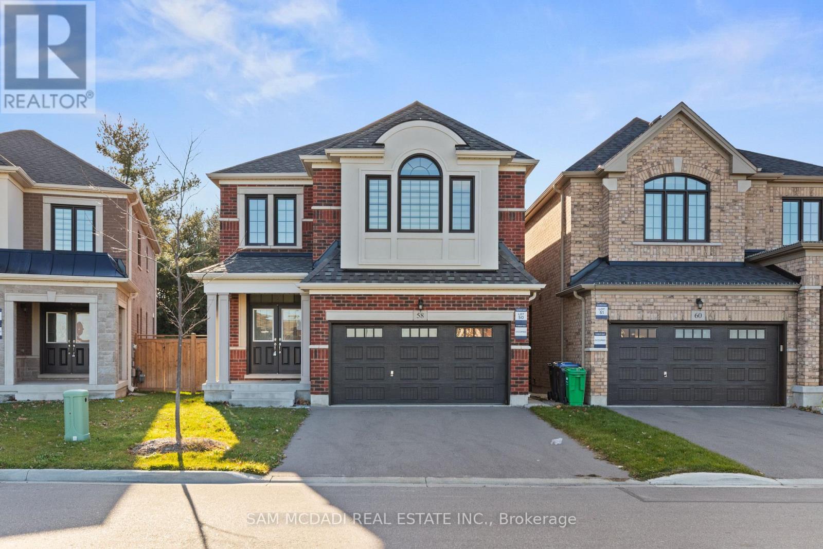 58 Workgreen Park Way, Brampton, Ontario  L6Y 6J7 - Photo 2 - W12578920