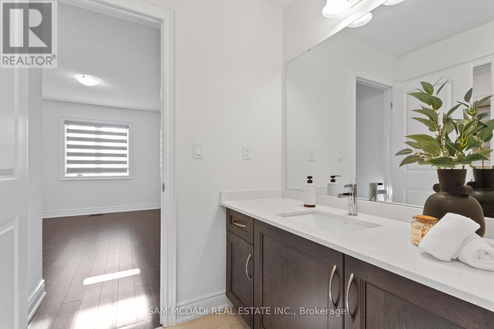 58 Workgreen Park Way, Brampton, Ontario  L6Y 6J7 - Photo 28 - W12578920