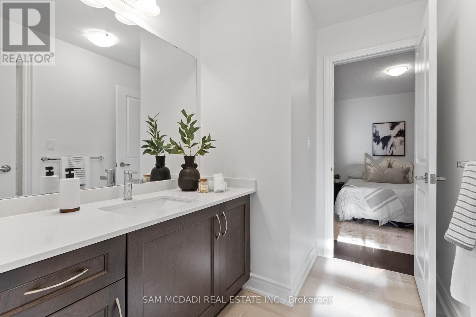 58 Workgreen Park Way, Brampton, Ontario  L6Y 6J7 - Photo 29 - W12578920