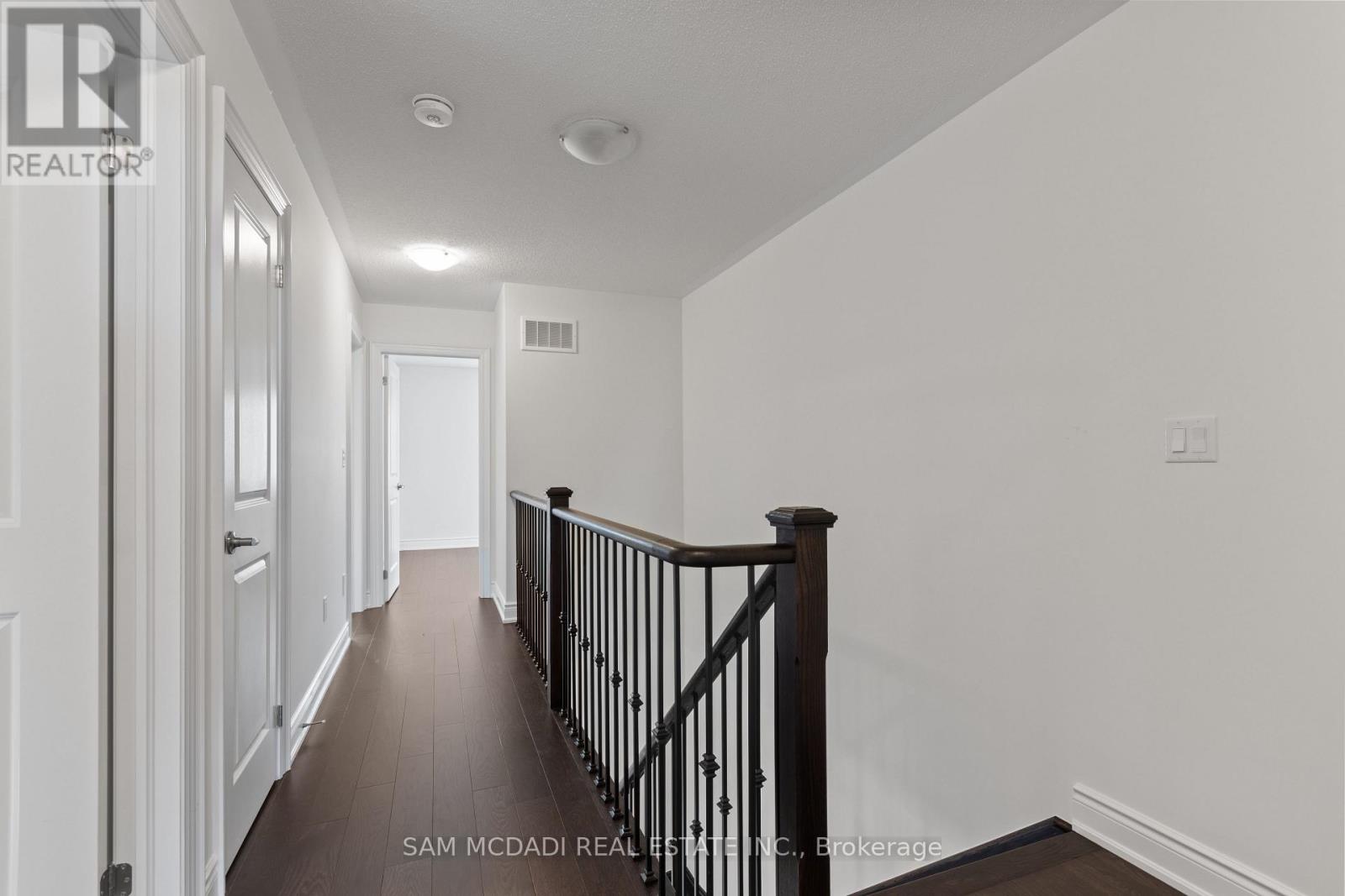 58 Workgreen Park Way, Brampton, Ontario  L6Y 6J7 - Photo 35 - W12578920