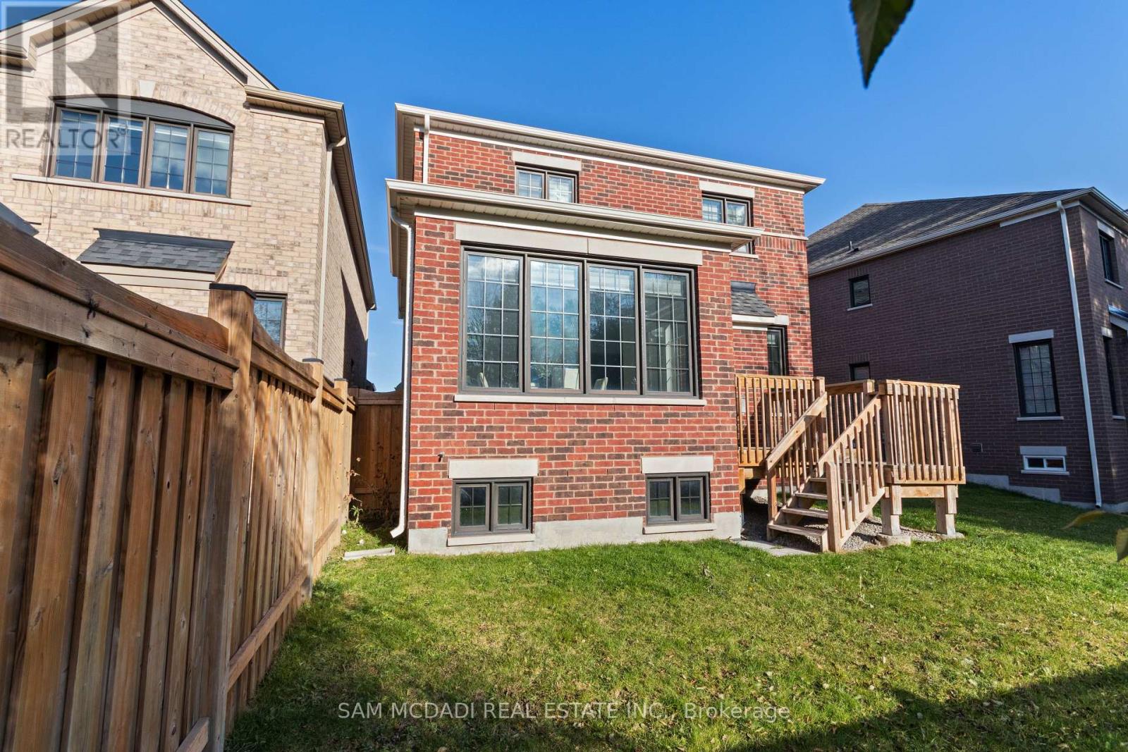 58 Workgreen Park Way, Brampton, Ontario  L6Y 6J7 - Photo 39 - W12578920