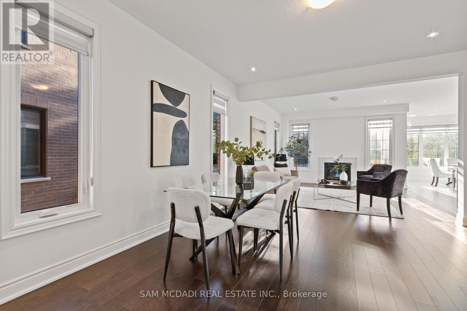 58 Workgreen Park Way, Brampton, Ontario  L6Y 6J7 - Photo 5 - W12578920