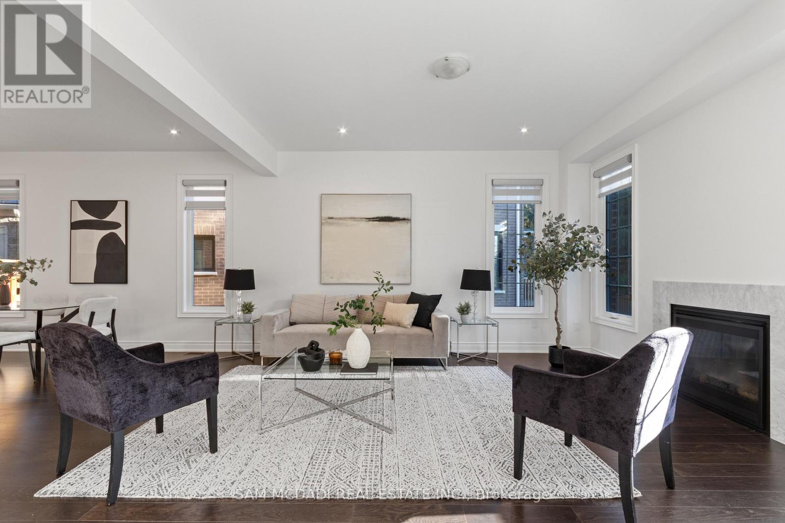 58 Workgreen Park Way, Brampton, Ontario  L6Y 6J7 - Photo 8 - W12578920