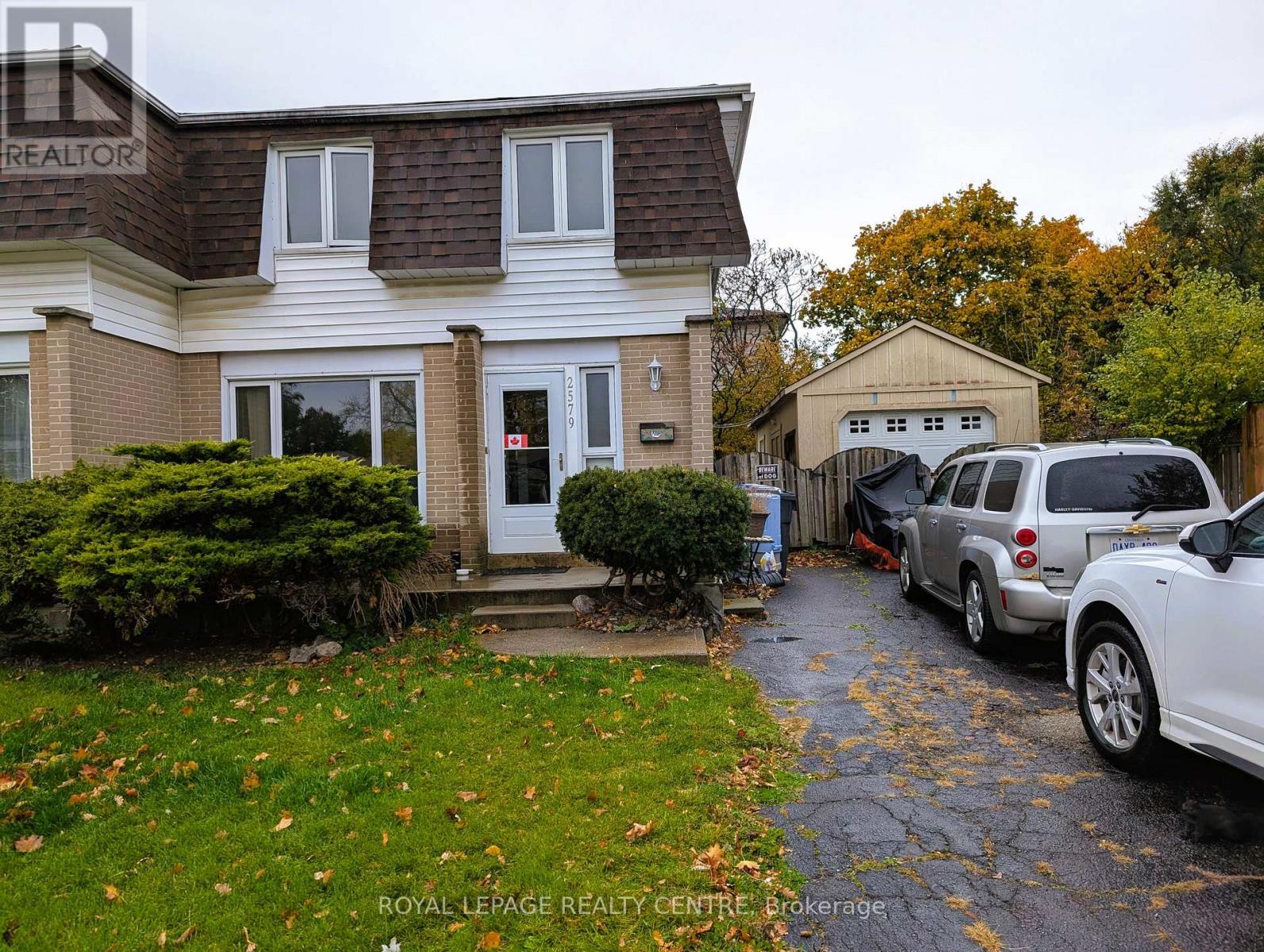 2579 LUNDENE ROAD, Mississauga, Ontario