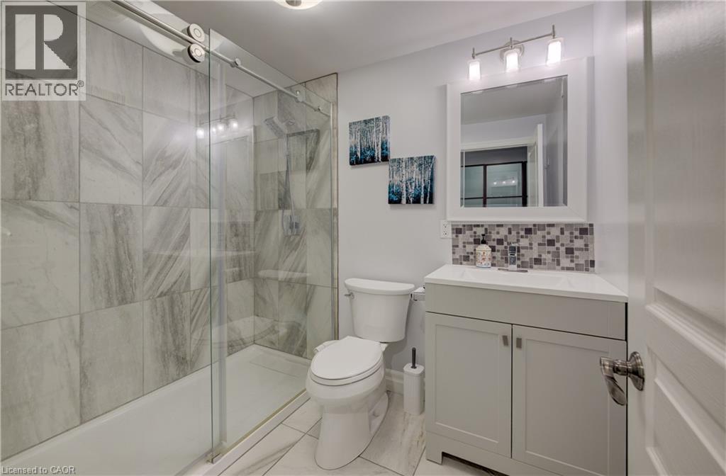 140 Oak Park Drive, Waterloo, Ontario  N2K 0B3 - Photo 24 - 40790670