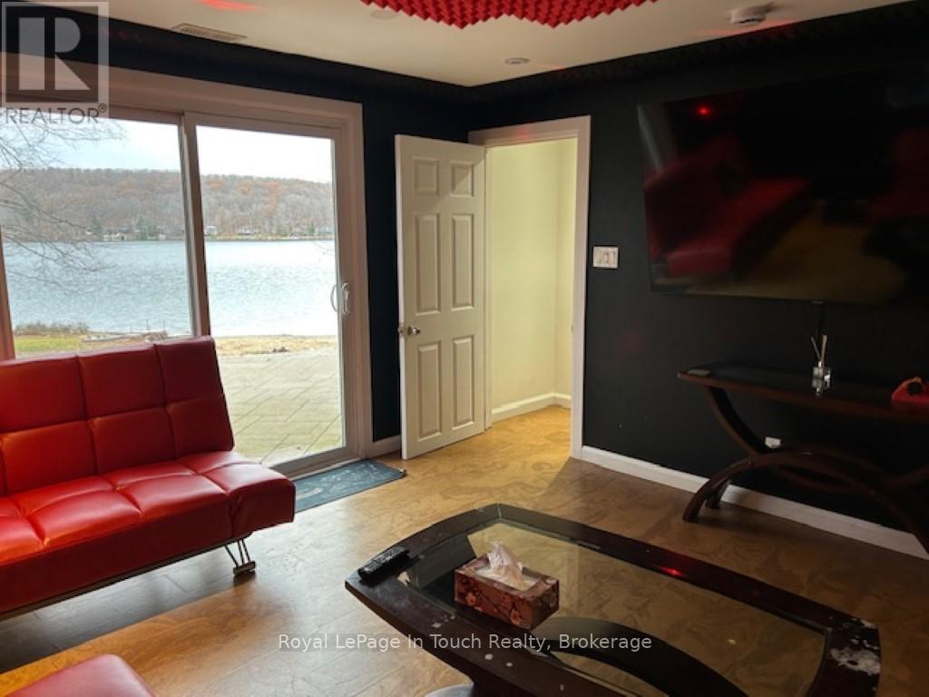 21 Lakeview Crescent, Tiny, Ontario  L9M 1R2 - Photo 18 - S12579076