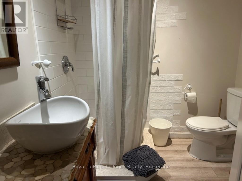 21 Lakeview Crescent, Tiny, Ontario  L9M 1R2 - Photo 20 - S12579076