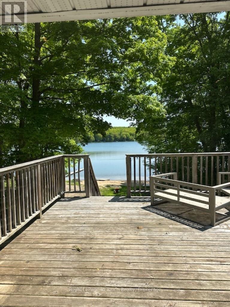 21 Lakeview Crescent, Tiny, Ontario  L9M 1R2 - Photo 7 - S12579076