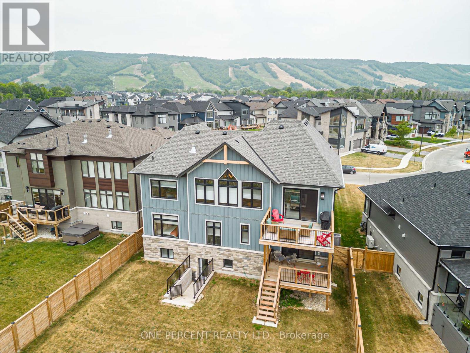 114 Cattail Crescent, Blue Mountains, Ontario  L9Y 4X5 - Photo 48 - X12578856