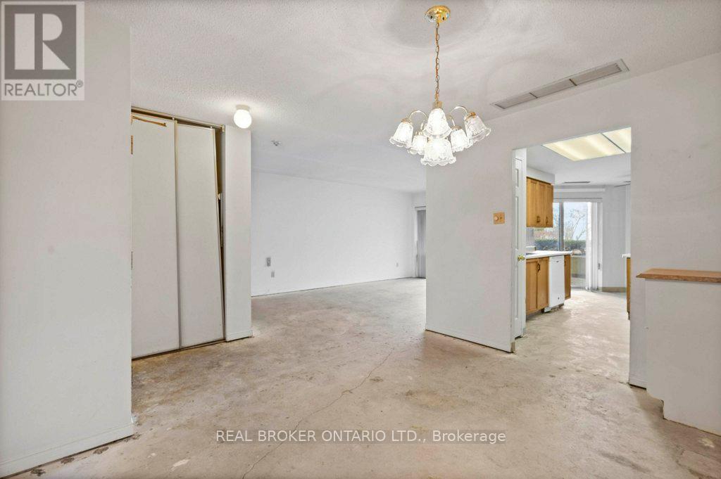 101 - 265 Westcourt Place, Waterloo, Ontario  N2L 6E4 - Photo 6 - X12578862