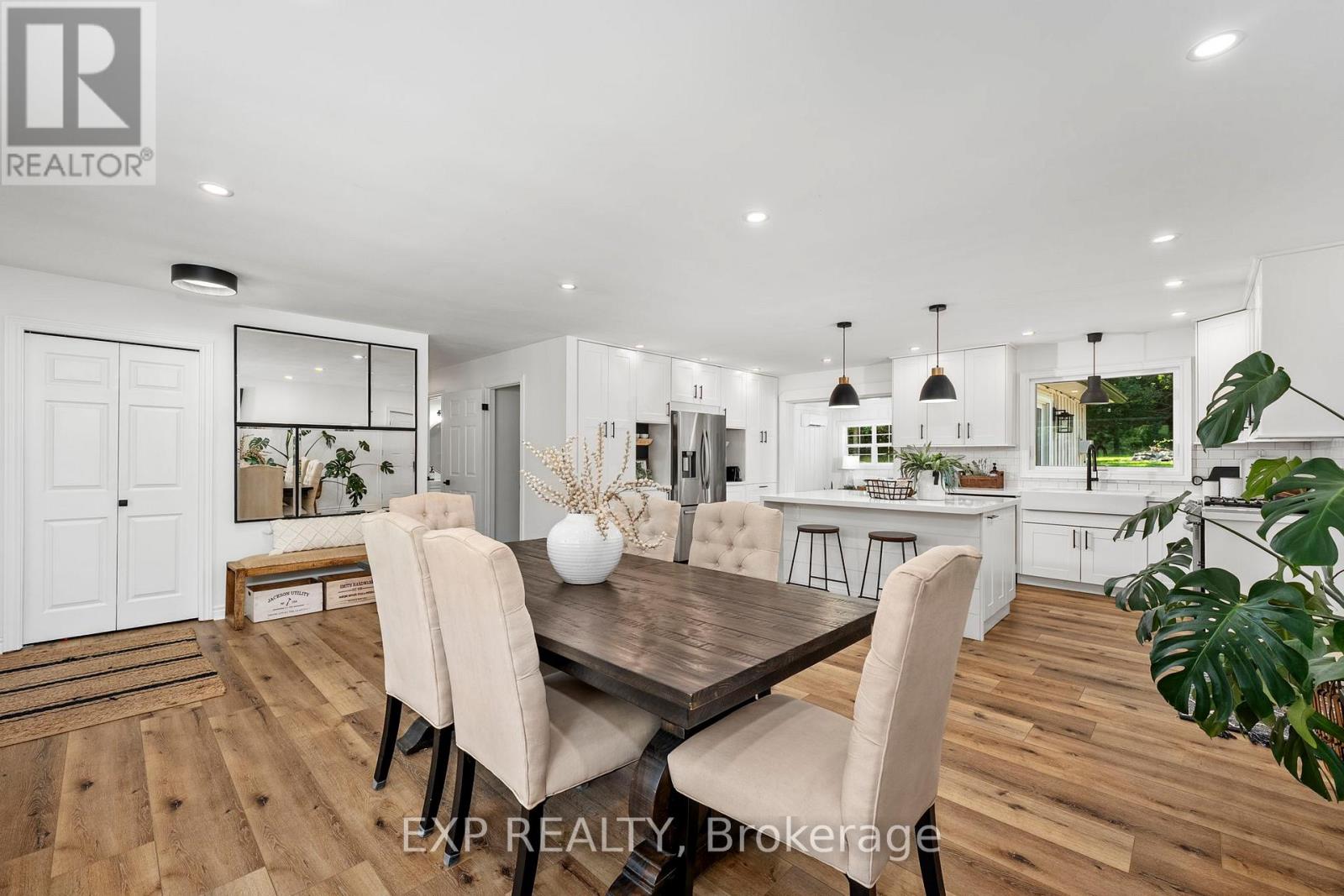 14 Muskie Drive, Kawartha Lakes, Ontario  K0M 2C0 - Photo 4 - X12578874