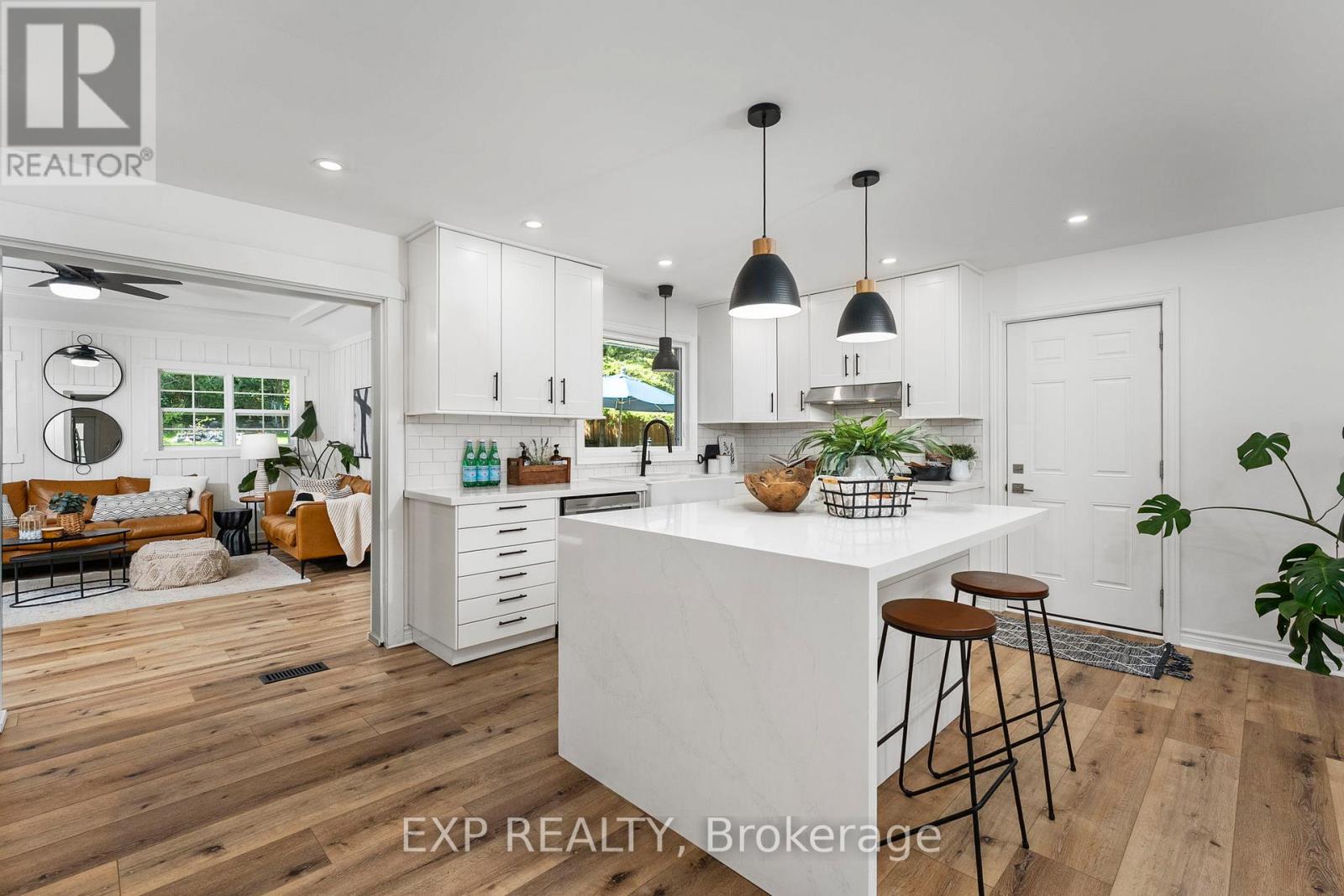 14 Muskie Drive, Kawartha Lakes, Ontario  K0M 2C0 - Photo 7 - X12578874