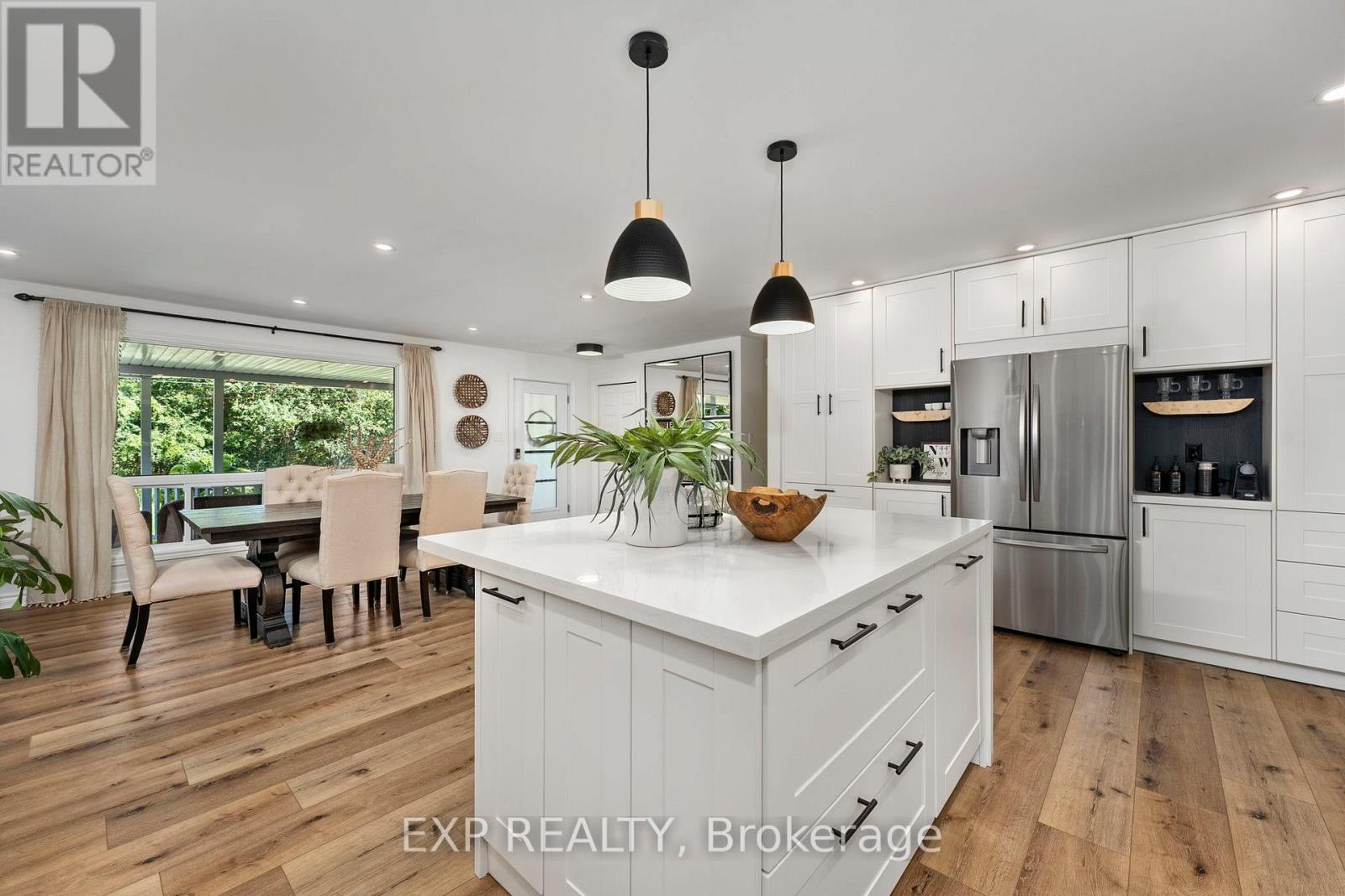 14 Muskie Drive, Kawartha Lakes, Ontario  K0M 2C0 - Photo 9 - X12578874