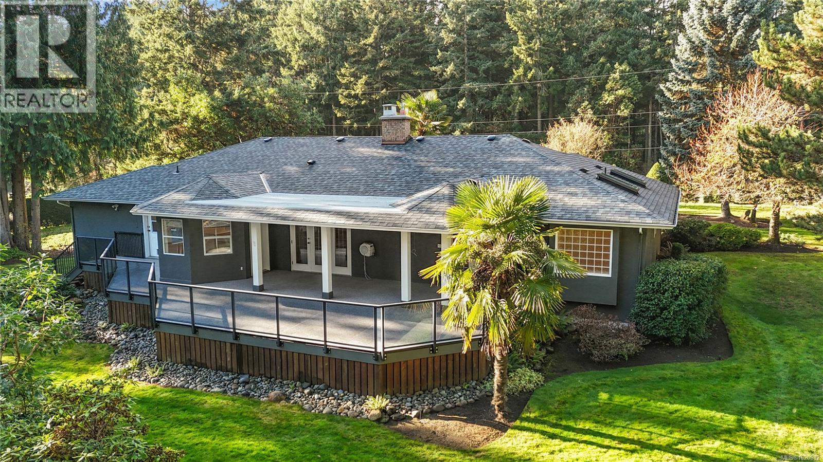 3355 Grey Manor Rd, Cobble Hill, British Columbia V8H 0C8 - Photo 2 - 1020832