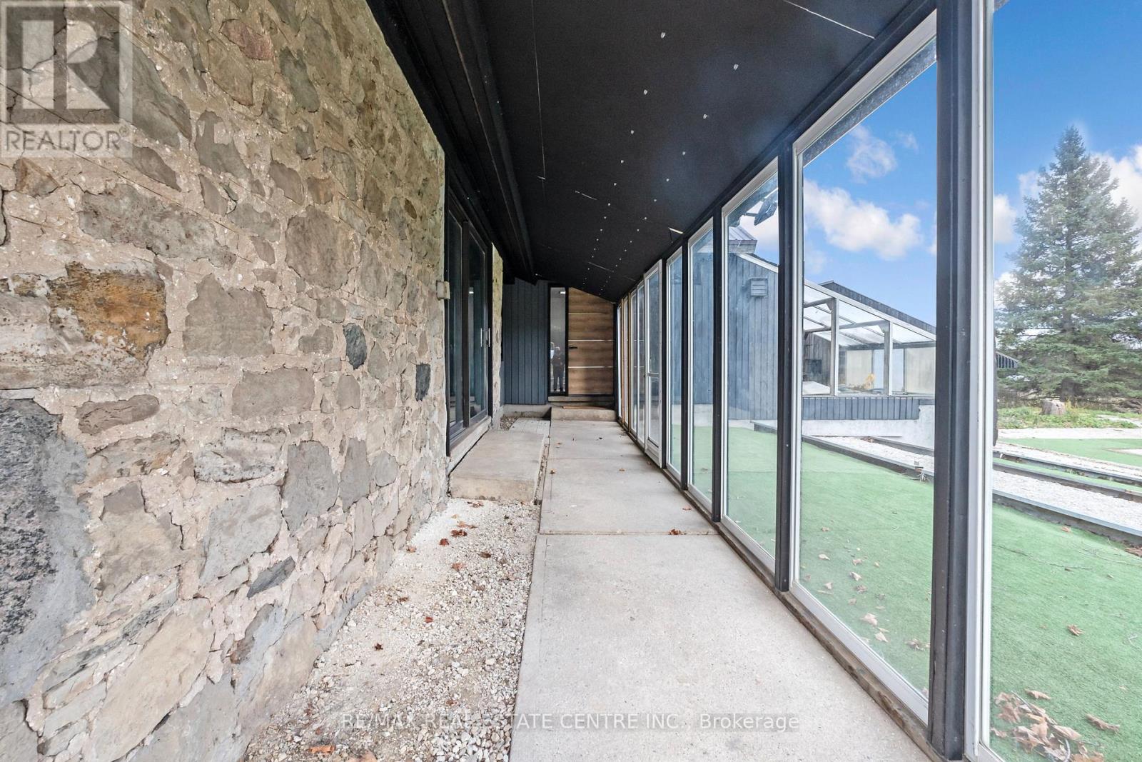 4314 Concession 11 Road, Puslinch, Ontario  L0P 1J0 - Photo 25 - X12578490