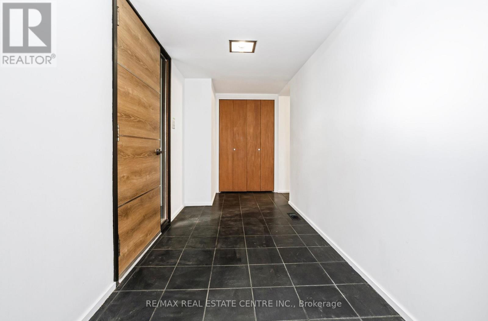 4314 Concession 11 Road, Puslinch, Ontario  L0P 1J0 - Photo 5 - X12578490