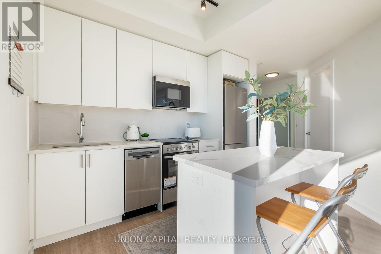 2102 - 15 Ellerslie Avenue, Toronto, Ontario  M2N 0L7 - Photo 10 - C12577970