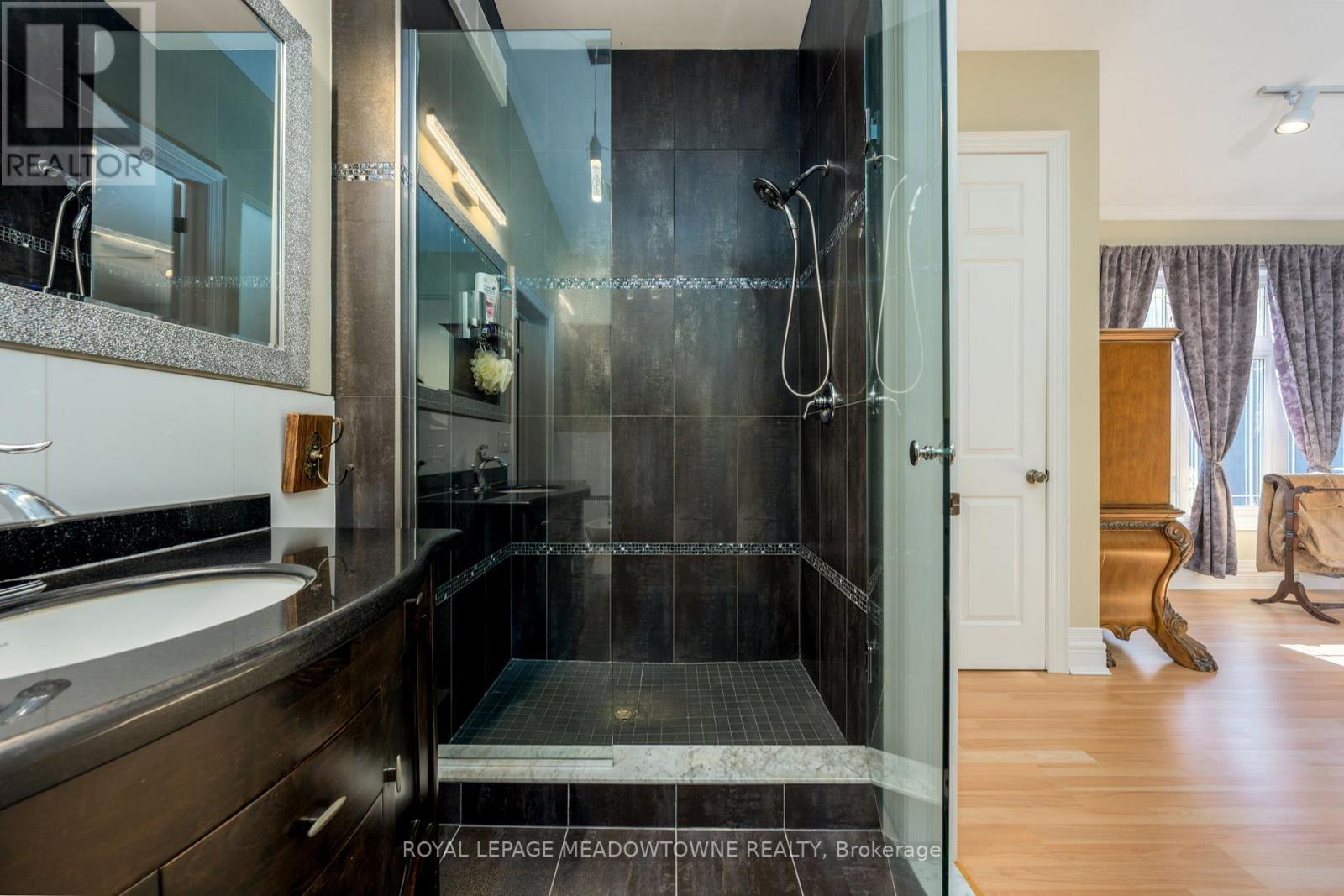 13219 Fourth Line, Halton Hills, Ontario  L7J 2M1 - Photo 25 - W12525596