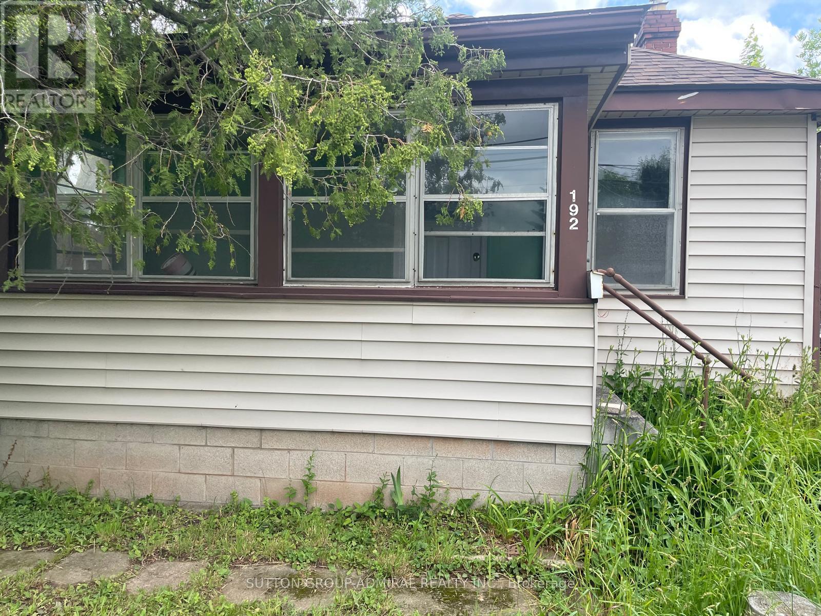 192 FRUITLAND ROAD, Hamilton, Ontario