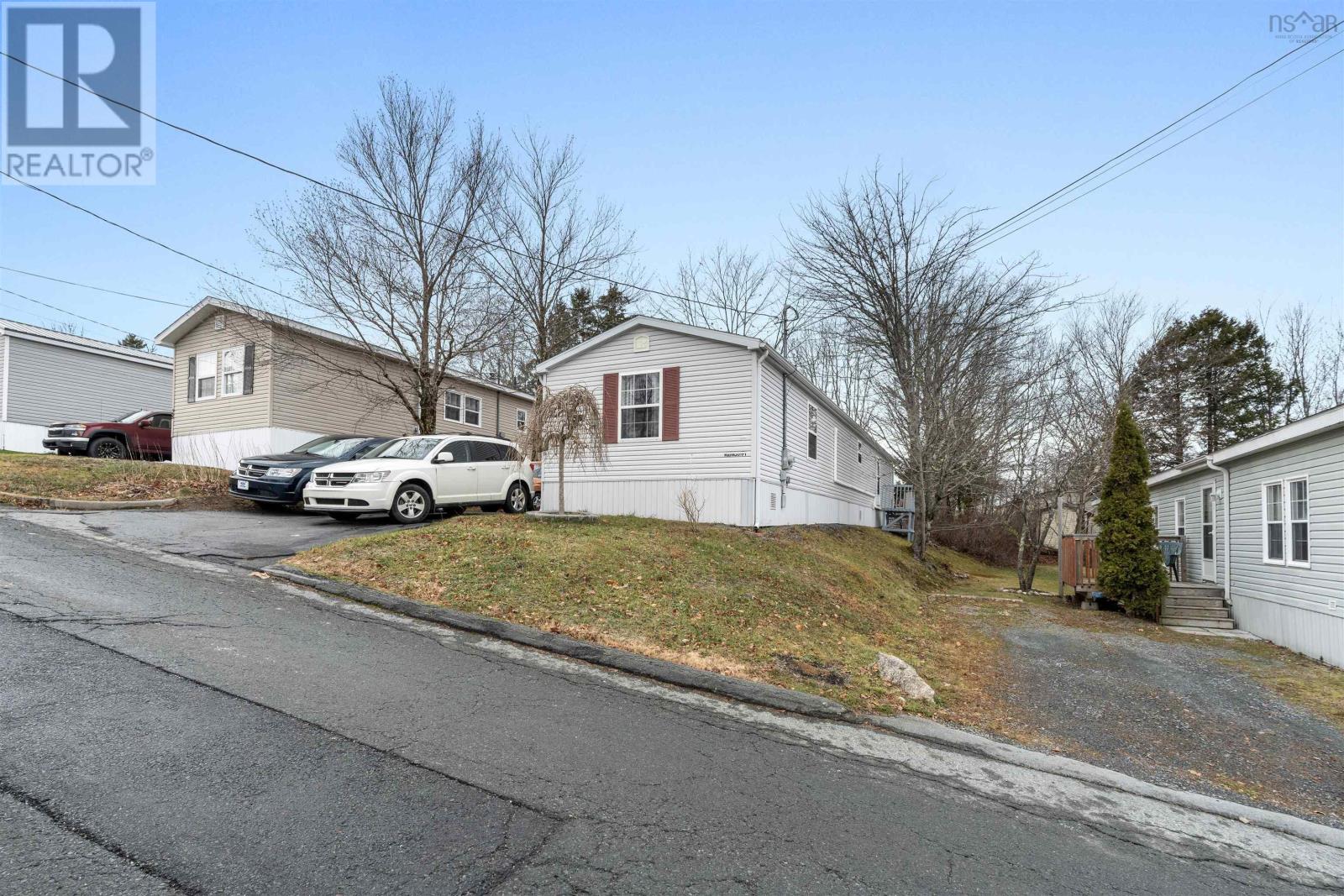 30 Stanley Street, Sackville, Nova Scotia  B4E 1E9 - Photo 4 - 202528590