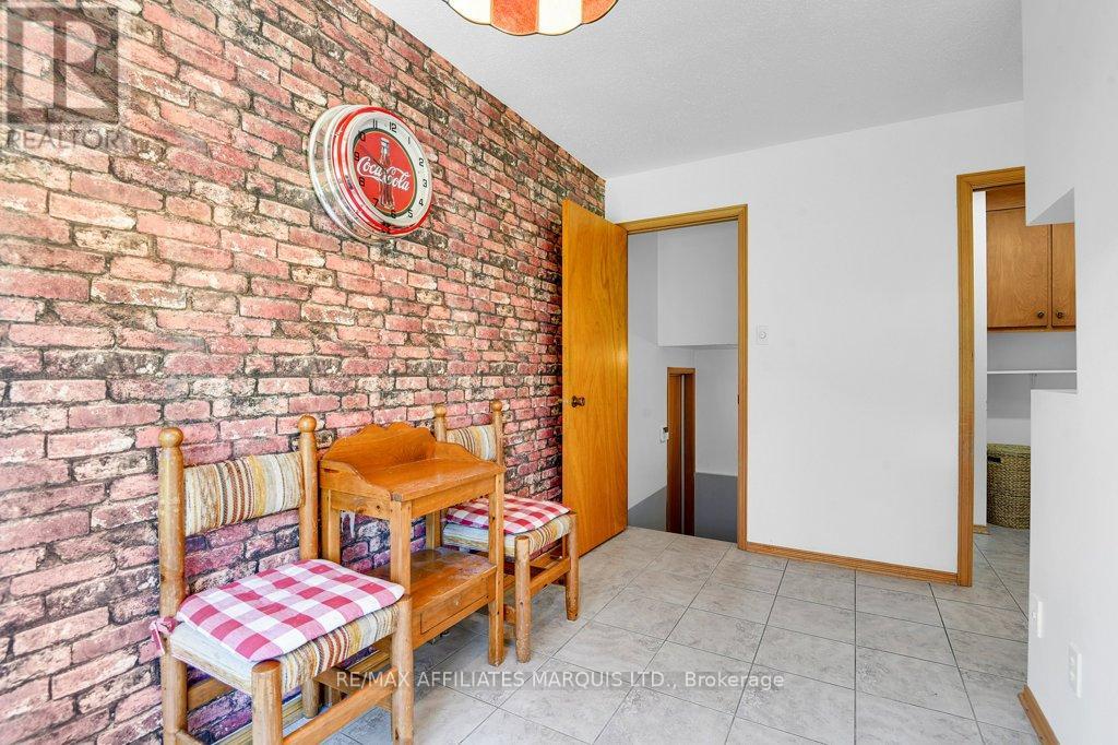 6711 Gilmore Hill Road, South Glengarry, Ontario  K6H 7J3 - Photo 10 - X12359728