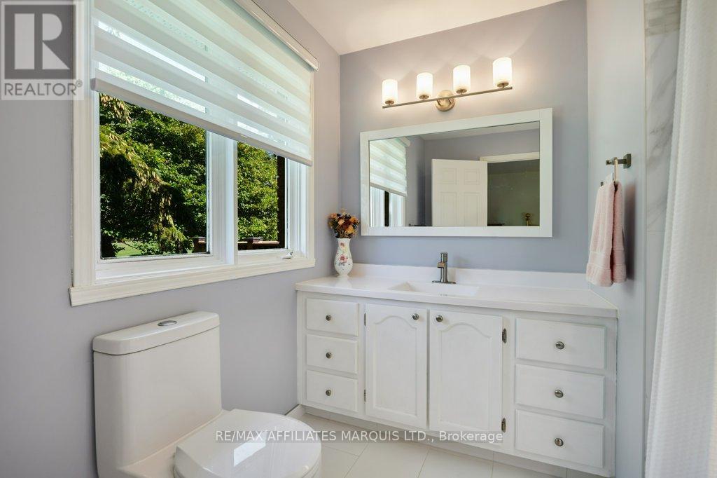 6711 Gilmore Hill Road, South Glengarry, Ontario  K6H 7J3 - Photo 20 - X12359728