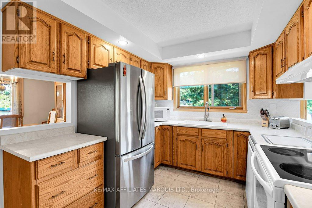 6711 Gilmore Hill Road, South Glengarry, Ontario  K6H 7J3 - Photo 14 - X12359728