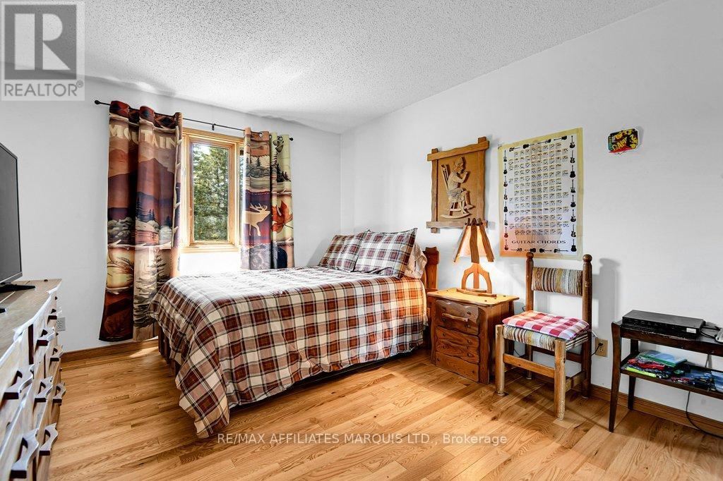 6711 Gilmore Hill Road, South Glengarry, Ontario  K6H 7J3 - Photo 15 - X12359728