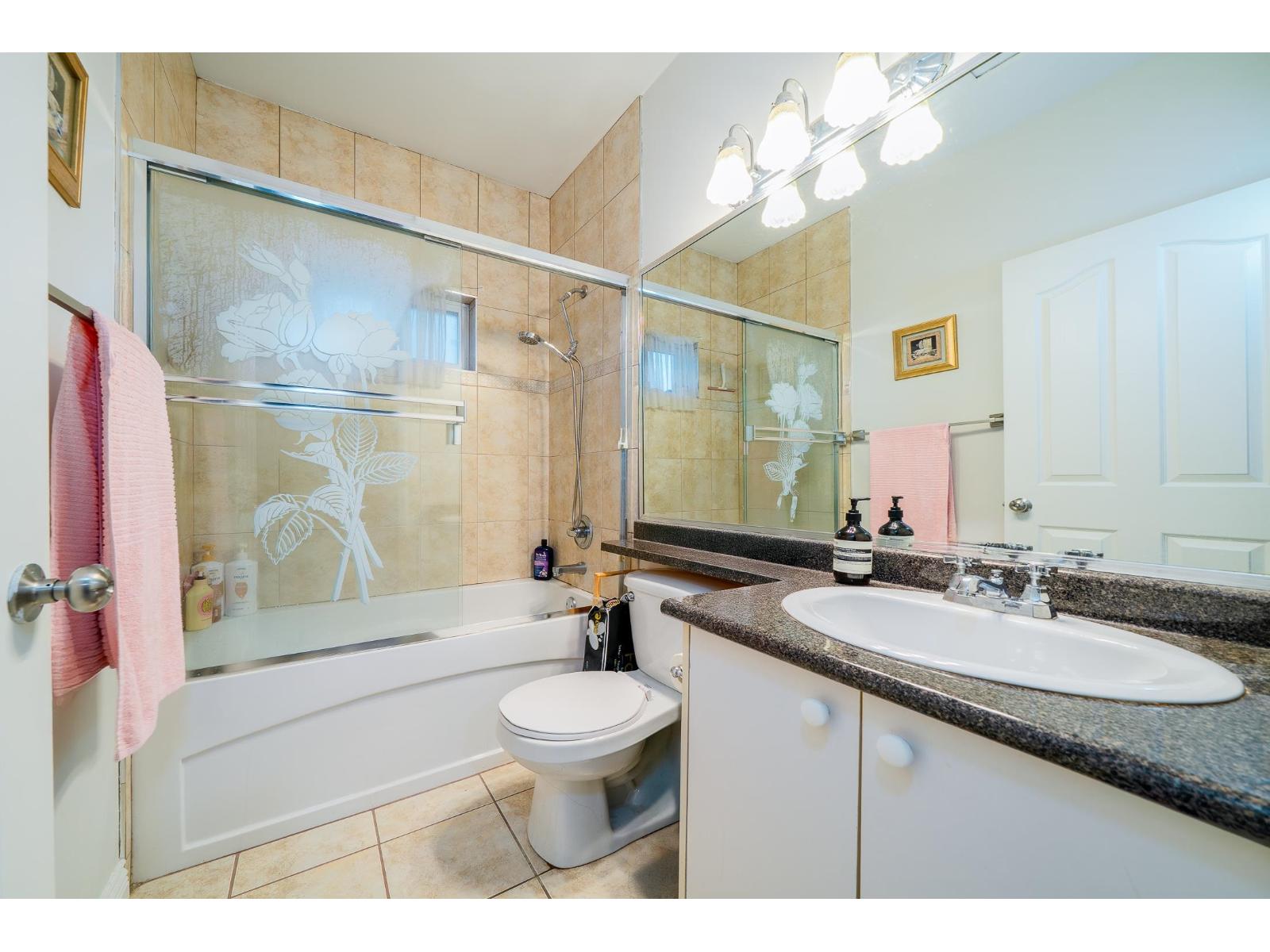 6368 189a Street, Surrey, British Columbia  V3S 8S3 - Photo 22 - R3070304