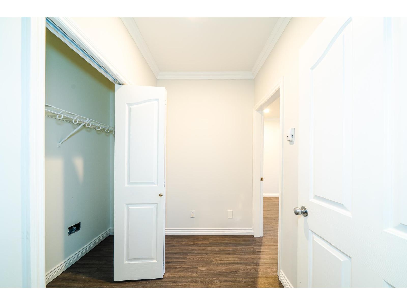 6368 189a Street, Surrey, British Columbia  V3S 8S3 - Photo 38 - R3070304