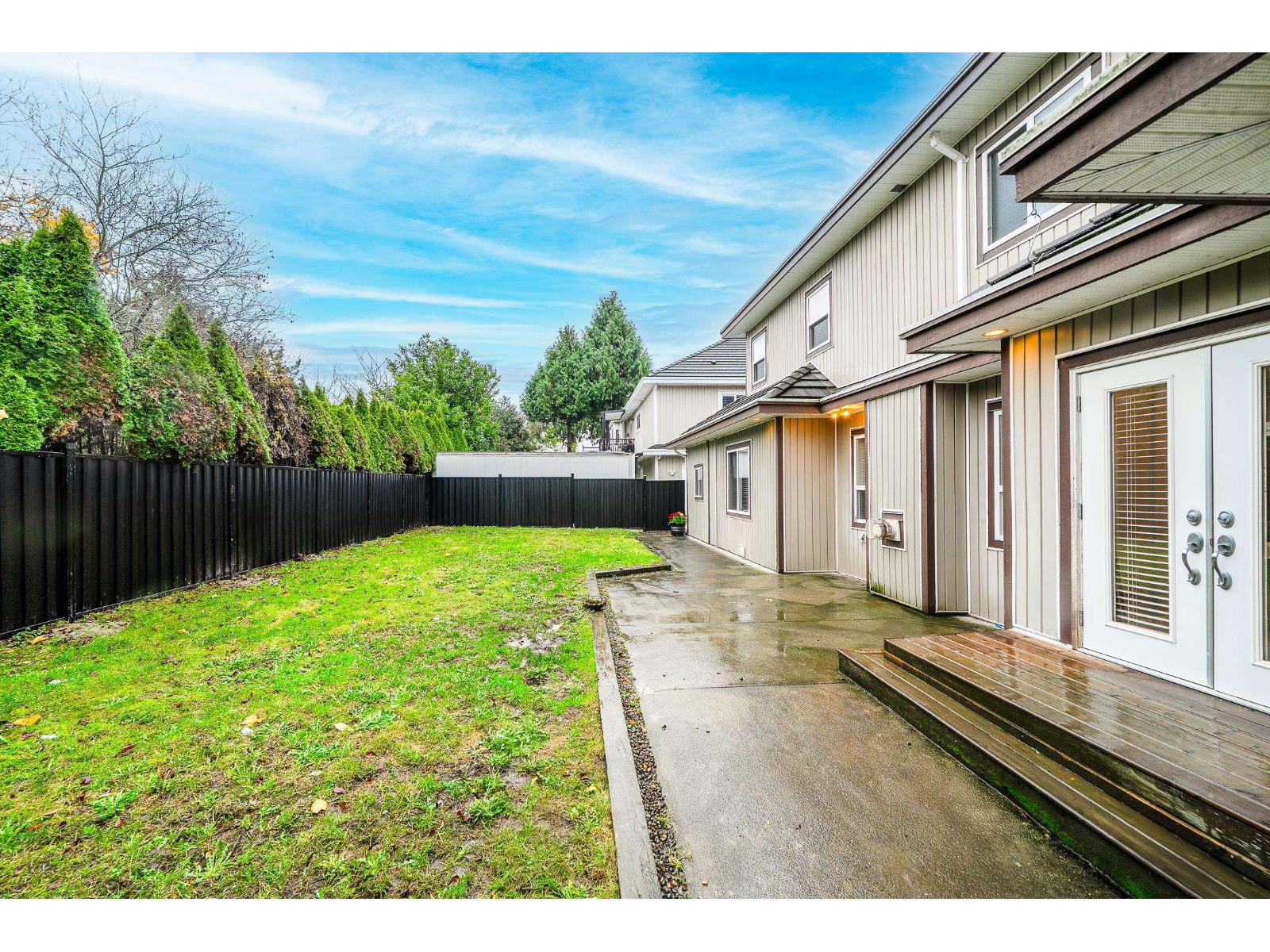 6368 189a Street, Surrey, British Columbia  V3S 8S3 - Photo 39 - R3070304