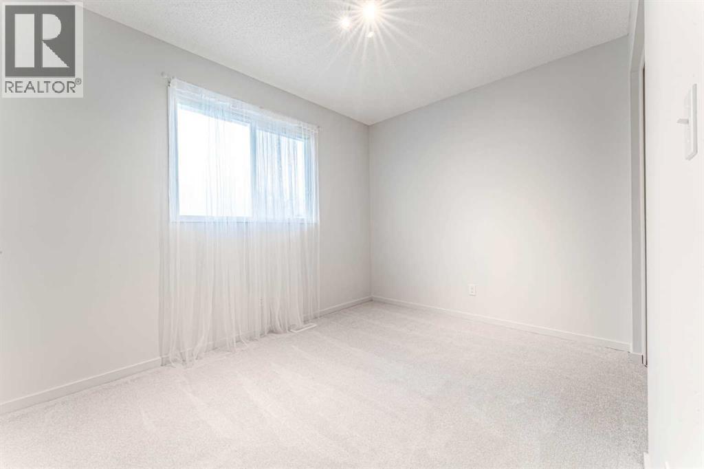 43 Sunmills Court Se, Calgary, Alberta  T2X 2R4 - Photo 13 - A2271576