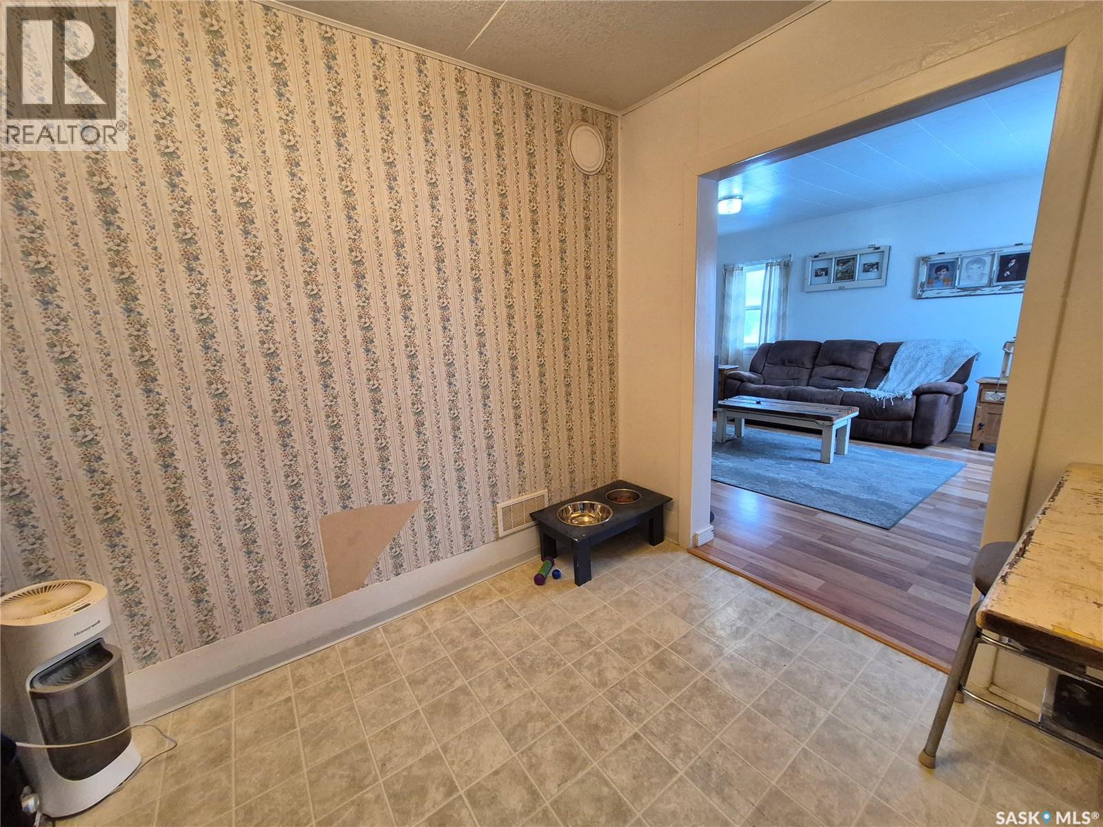 9 Hume Street, Griffin, Saskatchewan  S0C 1G0 - Photo 15 - SK024754